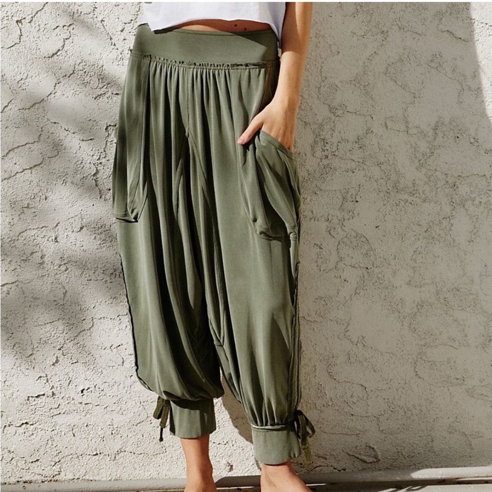 Free People Silver lining harem pant Small Green